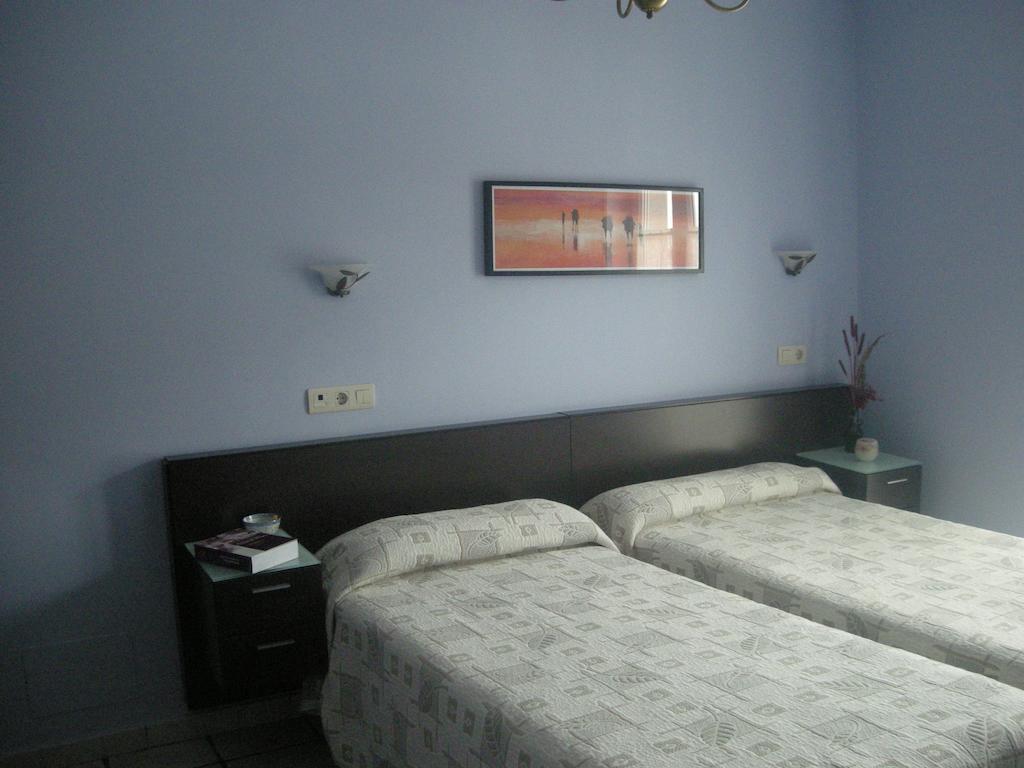 Apartamentos Casa Germana Тапия-де-Касарьего Экстерьер фото